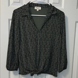 Kim & Cami Green Black‎ Geometric Blouse Top Size S